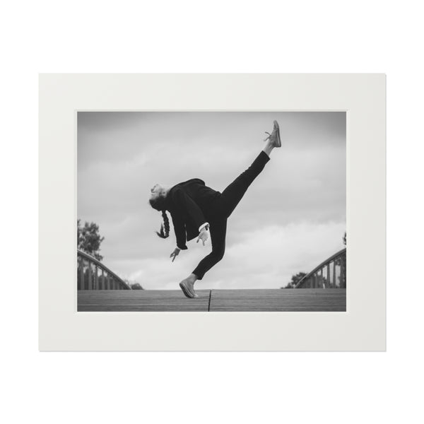 Dancing on the bridge - Fine Art Print (Passepartout Paper Frame)